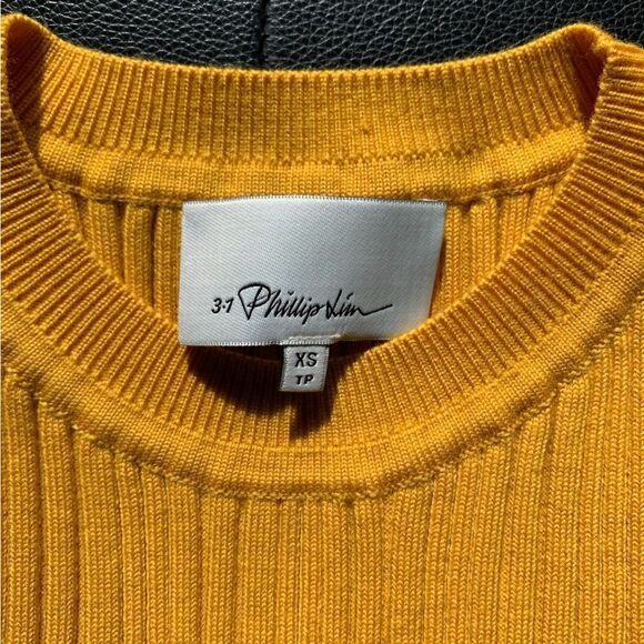 3.1 PHILLIP LIM GOLD RIBBED SLEEVELESS SWEATER - Picture 2 of 7